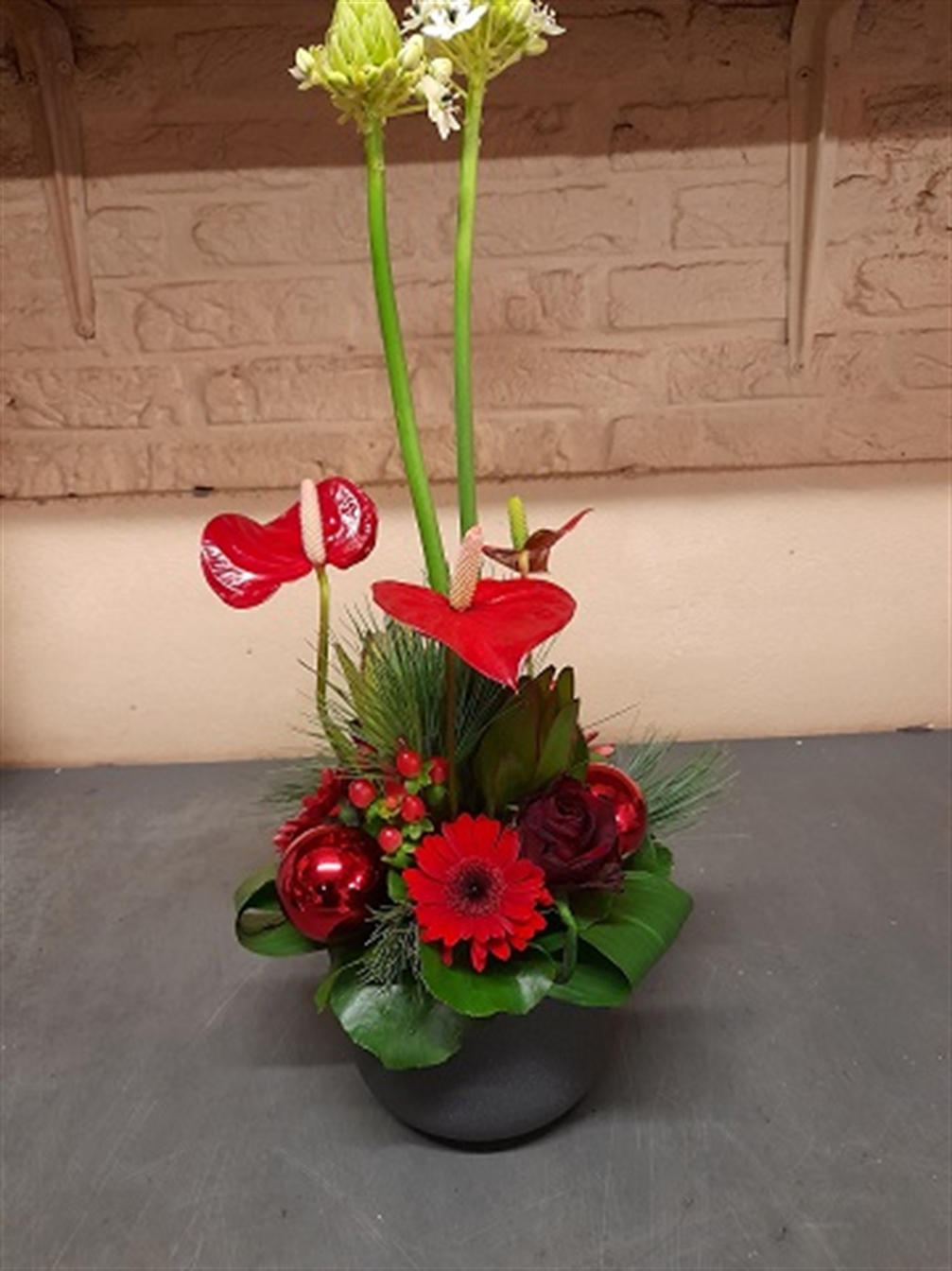 Kerstbloemstuk traditioneel